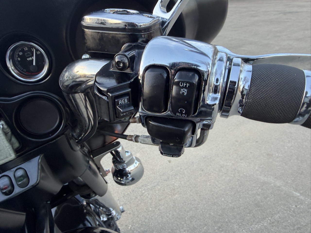 2001 Harley-Davidson FLHT Electra Glide Standard